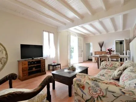 Maison Provencale Vue Mer فالوريس